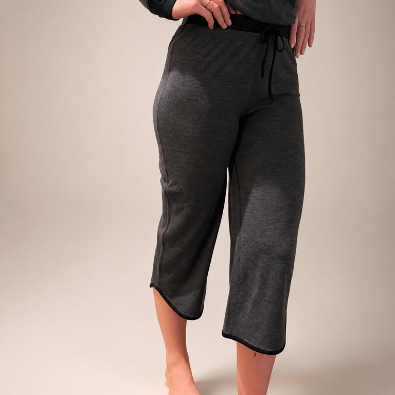 Chill Angel Bottoms Grey / XS Athena Cropped Pant