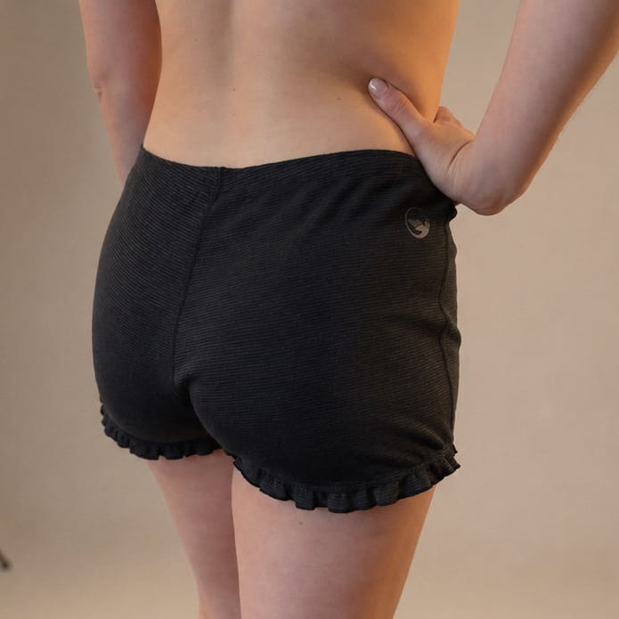 Chill Angel Low Rider Short