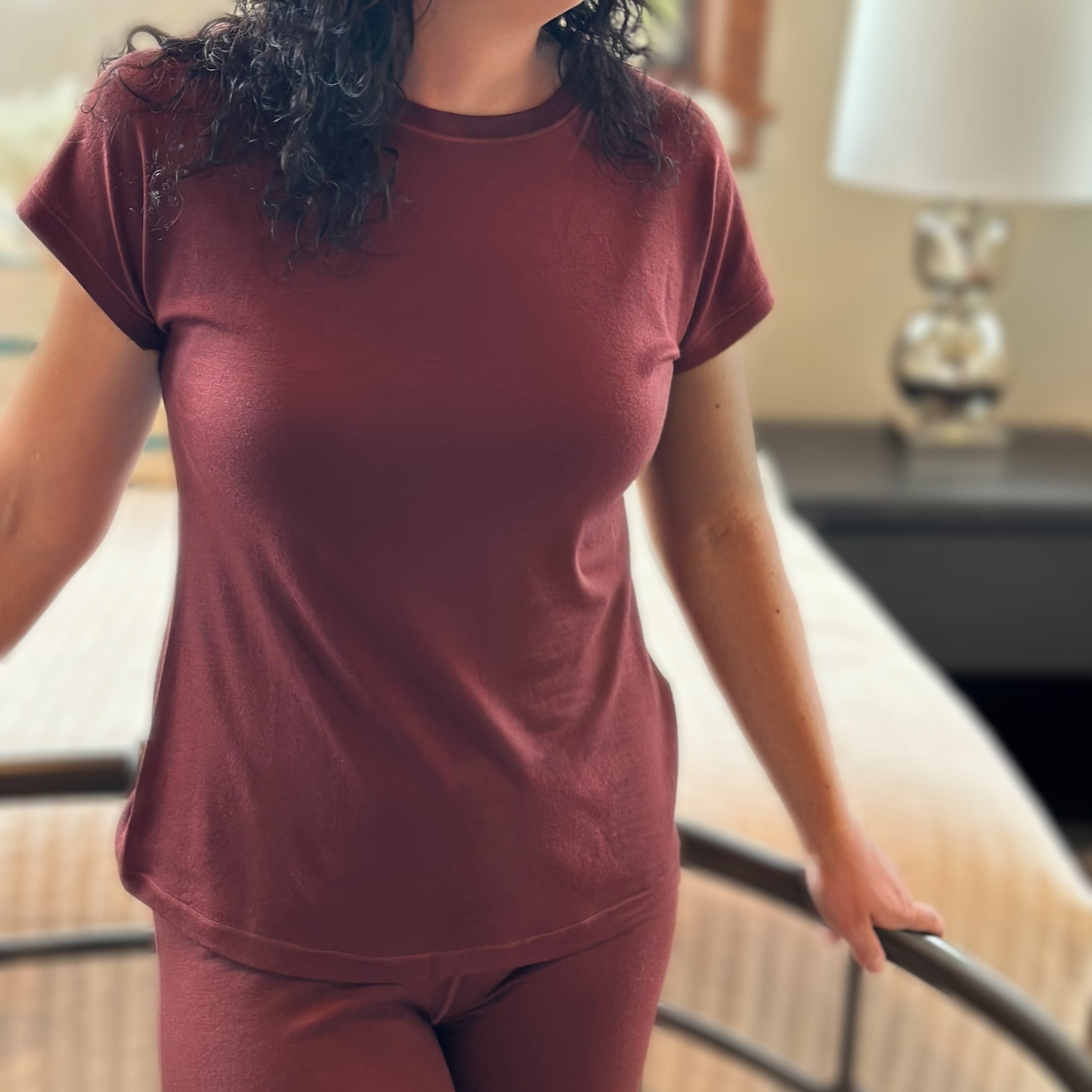 Chill Angel Tops Auburn / S Sereni-Tee