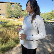 Chill Angel Tops Light Grey / XS Hoodie